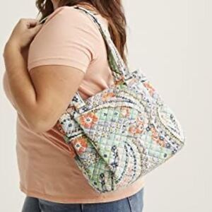 Vera Bradley Women's Multi-Compartment Shoulder Satchel Purse Handbag